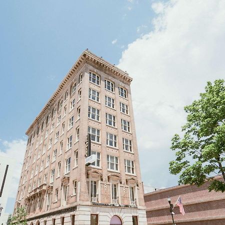 The Esquire Hotel Downtown Gastonia, Ascend Hotel Collection Exteriör bild