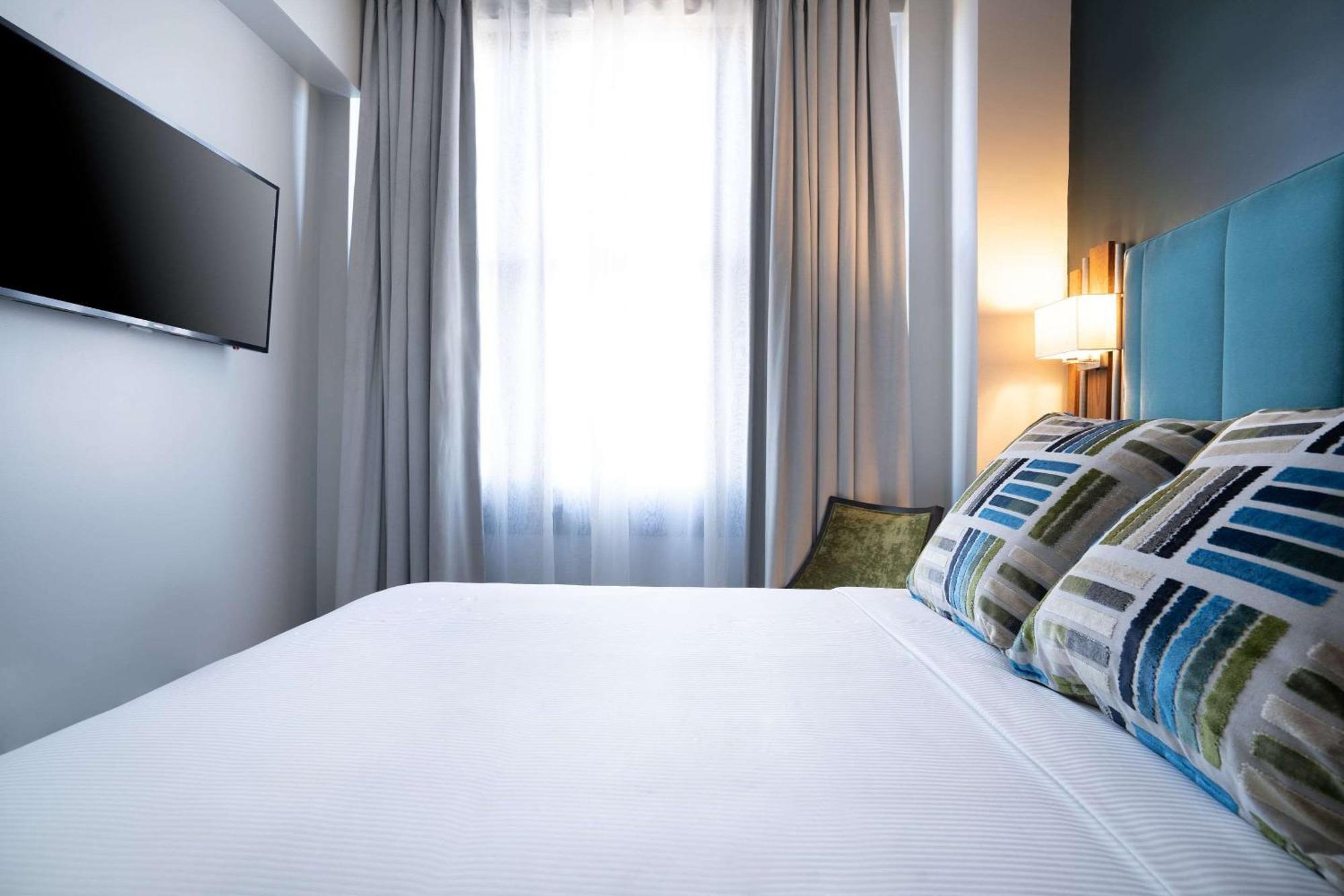 The Esquire Hotel Downtown Gastonia, Ascend Hotel Collection Exteriör bild