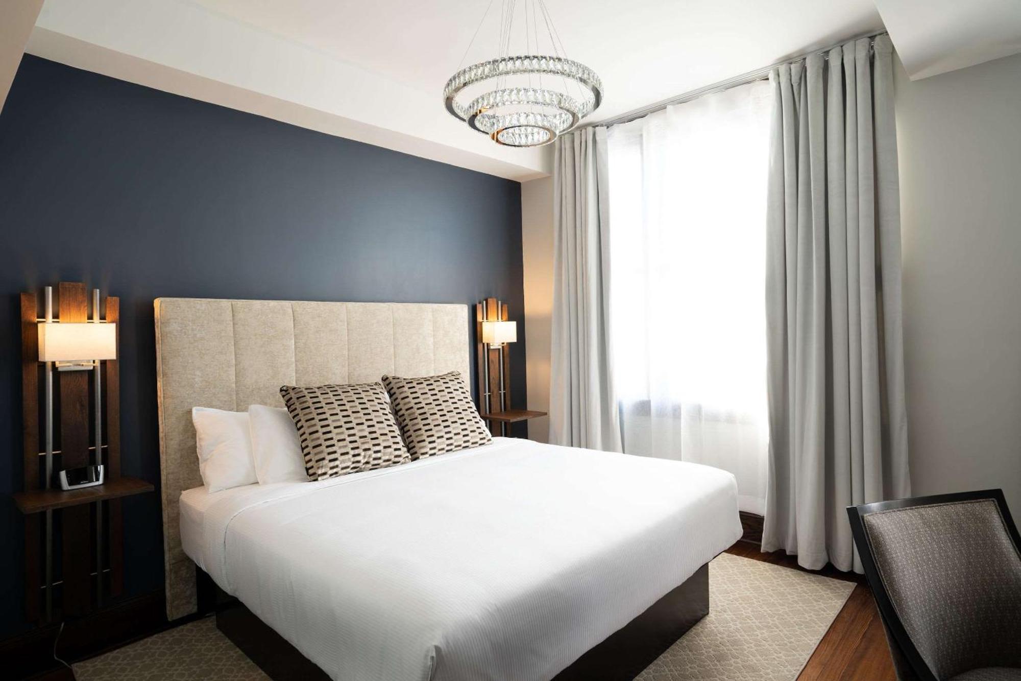 The Esquire Hotel Downtown Gastonia, Ascend Hotel Collection Exteriör bild