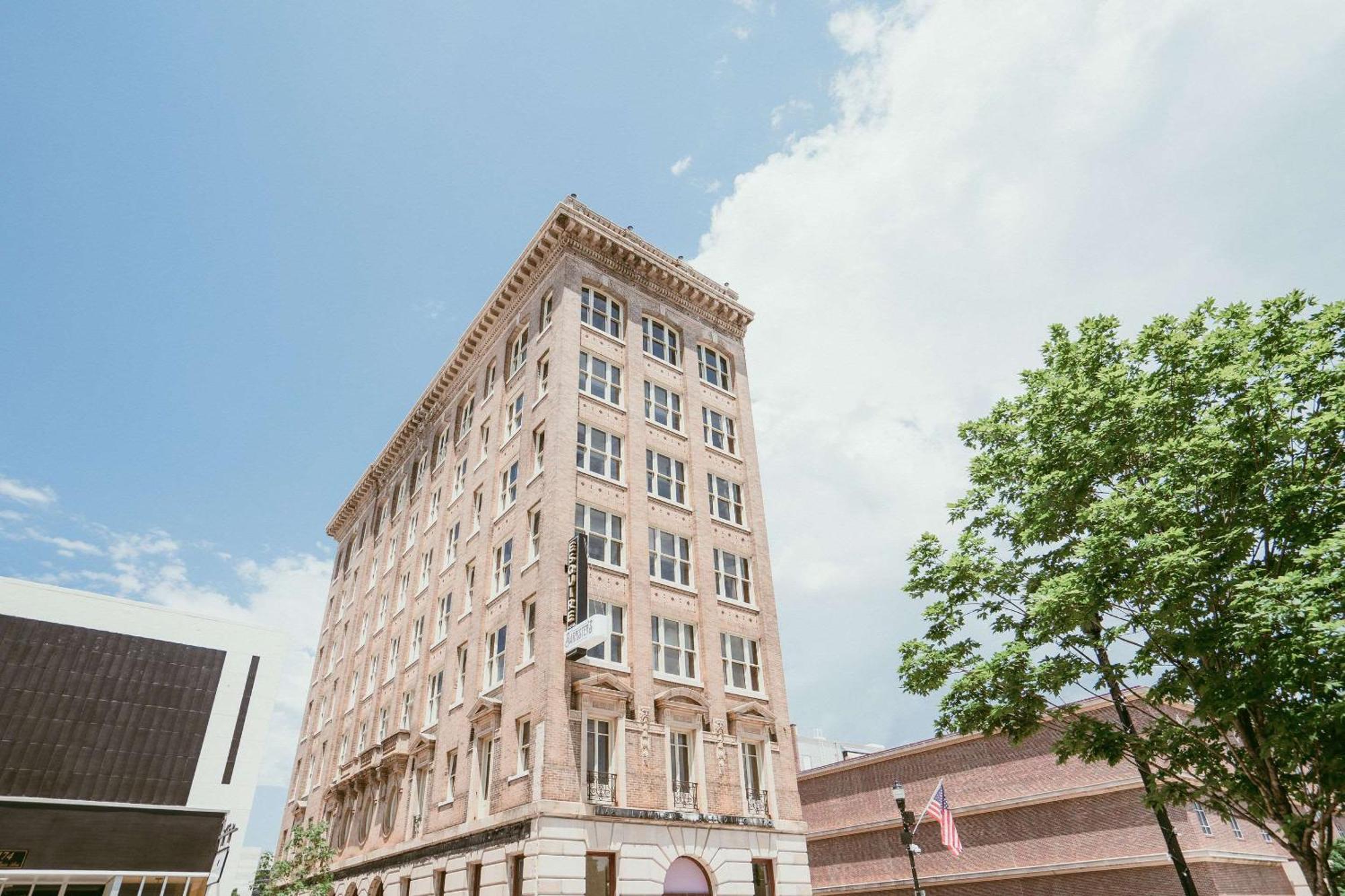 The Esquire Hotel Downtown Gastonia, Ascend Hotel Collection Exteriör bild